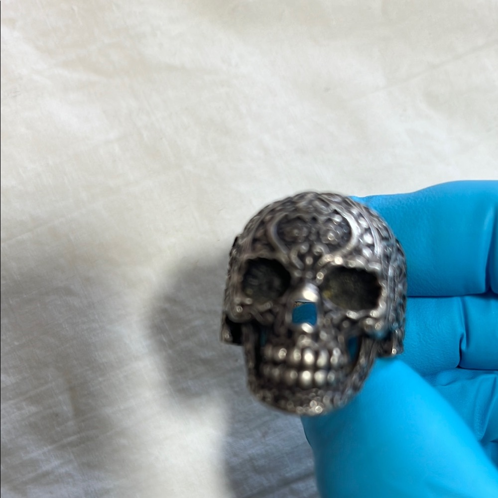 Intricately Designed Silver Skull Ring - image 6